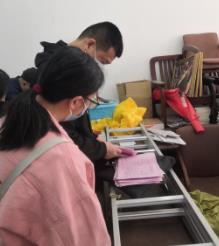洪山區(qū)生態(tài)環(huán)境分局組織開展高校實(shí)驗(yàn)室危險(xiǎn)廢物隱患大排查